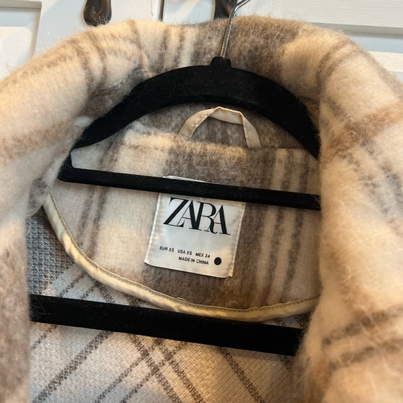 Zara jacket - Picture 2 of 3